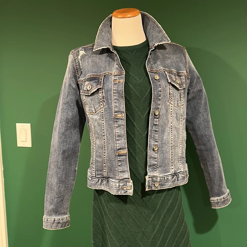 Rock and Republic Denim Jacket - Picture 5 of 11